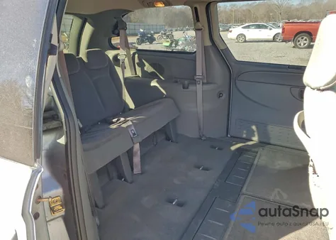 2005 Dodge Grand Caravan Sxt z USA, uszkodzony, nr VIN 2D4GP44L25R261989